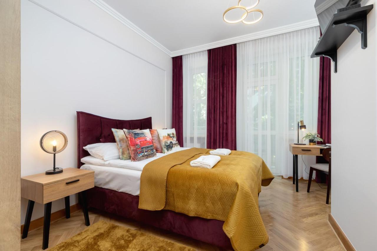 Luxurious & Unique Apartment Mickiewicza Cracow By Renters Prestige Krasków Exterior foto